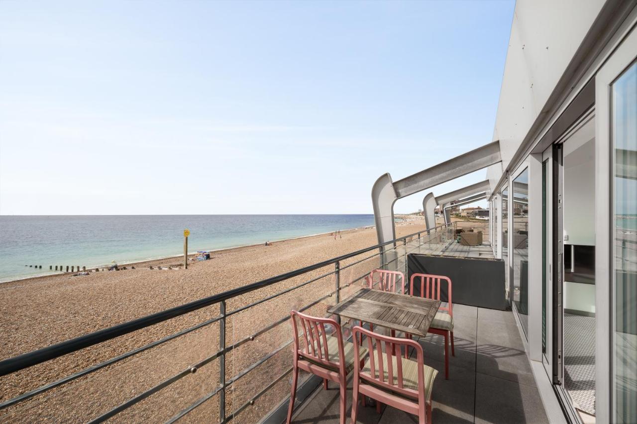 Lancing Beach Apartment. エクステリア 写真