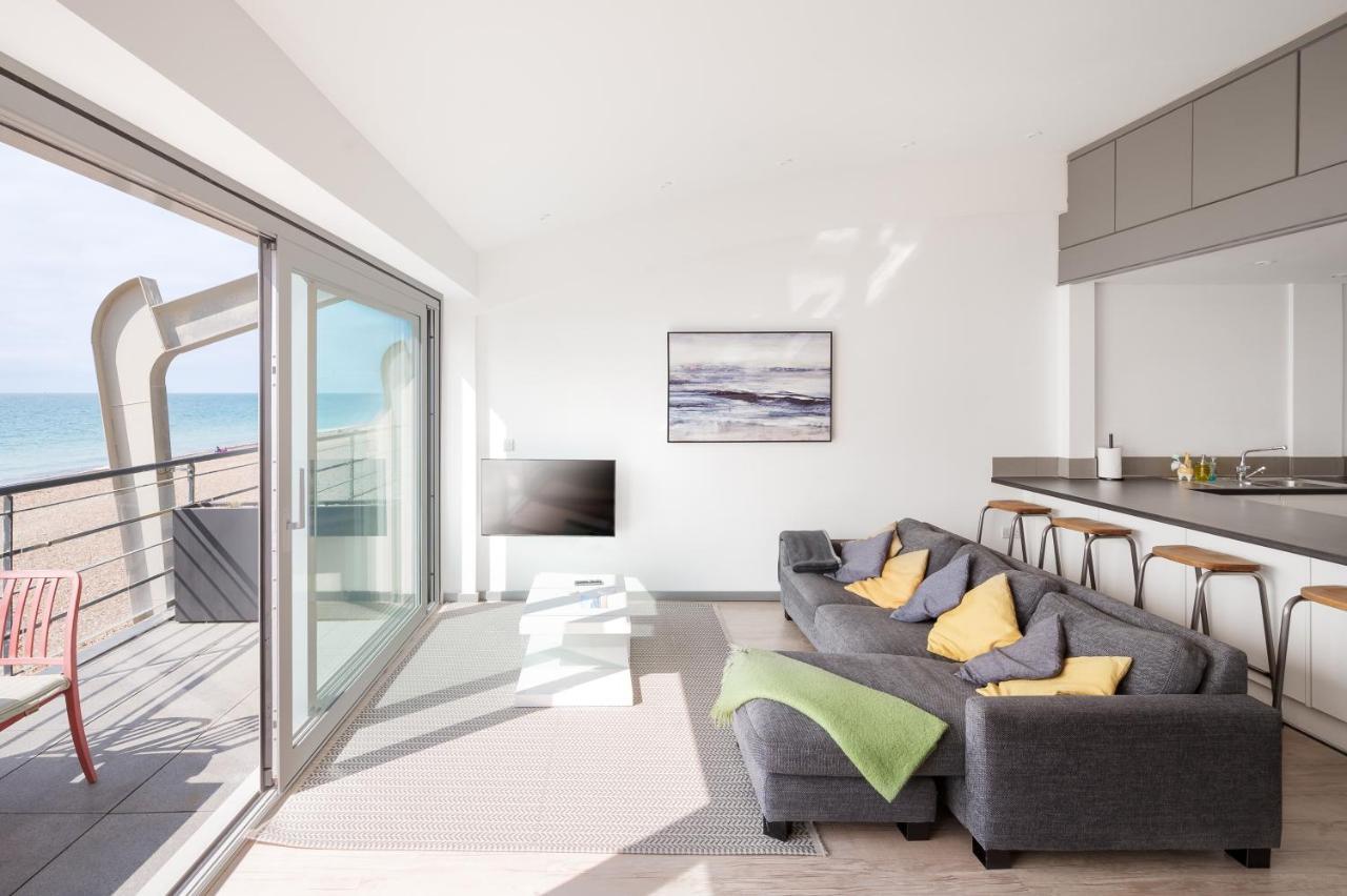 Lancing Beach Apartment. エクステリア 写真