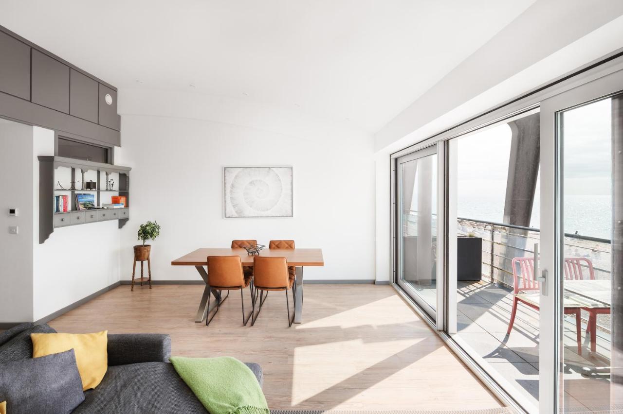 Lancing Beach Apartment. エクステリア 写真